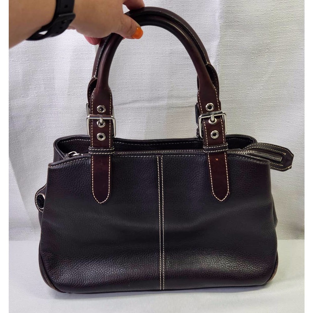 Elegant Brown Leather Handbag